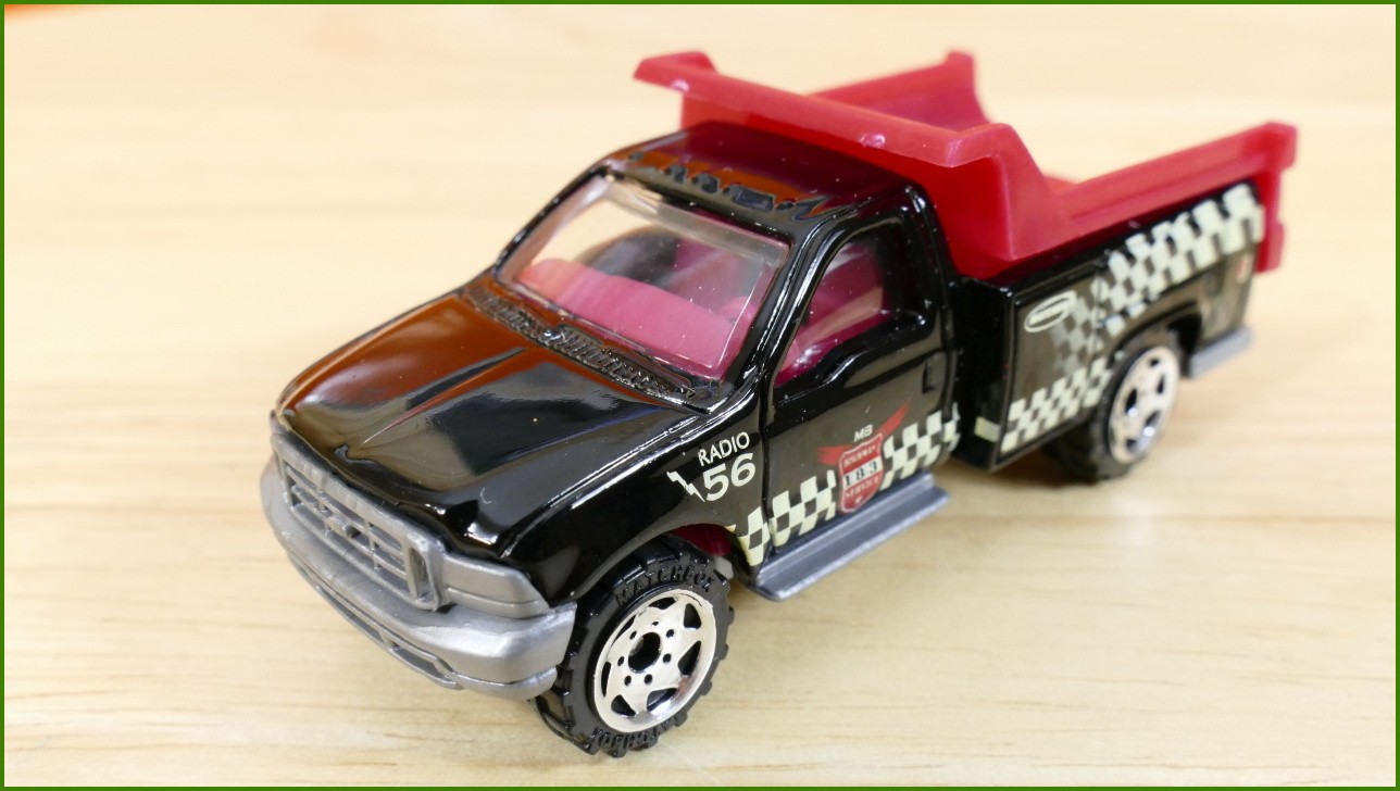Matchbox Autíčko #13 - Ford Utility Truck