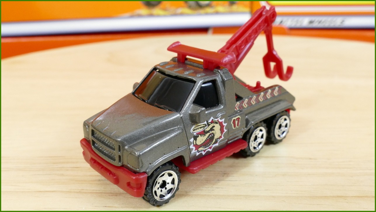 Matchbox Autíčko #17 - Wrecker Truck