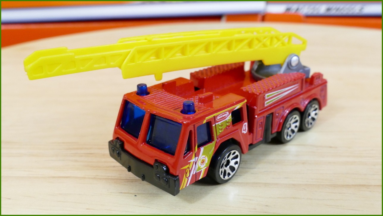 Matchbox Autíčko #4 - Fire Engine