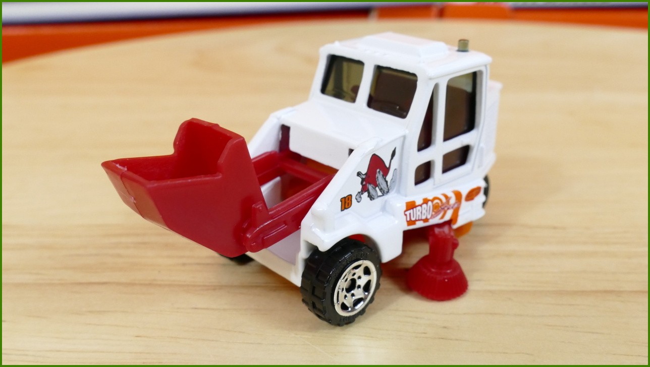 Matchbox Autíčko #18 - Street Sweeper