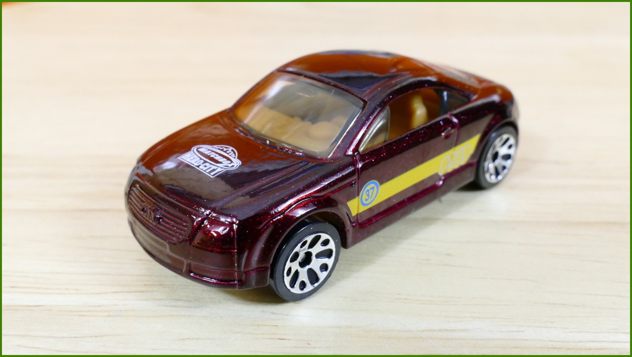 Matchbox Autíčko #37 - Audi TT