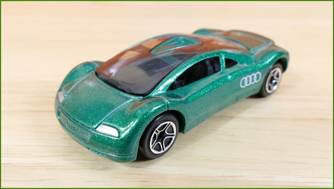 Matchbox Autíčko #19 - Audi Avus