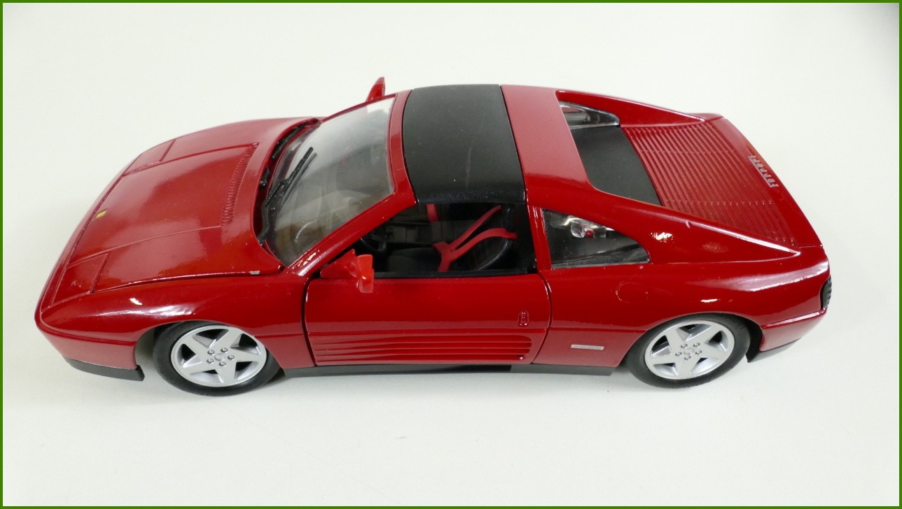 Model Maisto 1:18 - Ferrari 348 ts