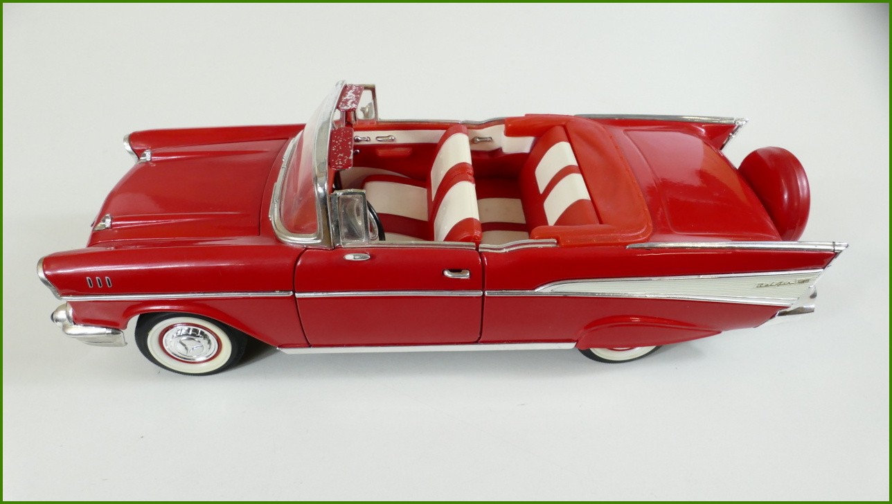 Model Road Legends 1:18 - ´57 Chevrolet Belair