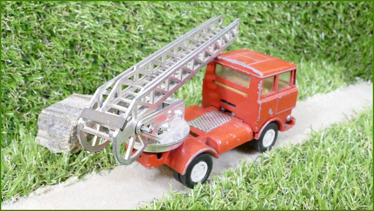 Model Autíčka Gama Faun LKW