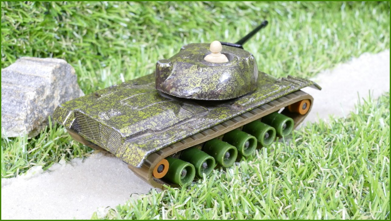 Autíčko Matchbox Battle Kings K-102 M48 A2