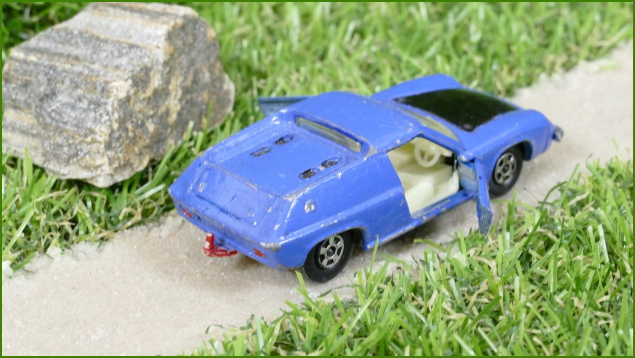 Autíčko Matchbox Superfast No.5 - Lotus Europa - nabarvená kapota