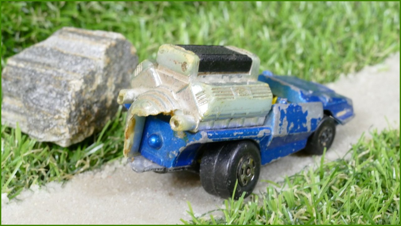 Autíčko Matchbox Superfast No.42 - Tyre Fryer - horší stav