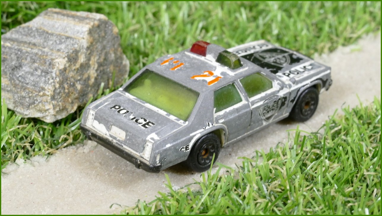 Autíčko Matchbox Ford LTD