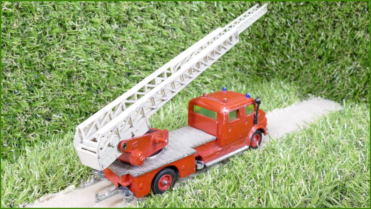 Siku Autíčko Ford Mustang GT 