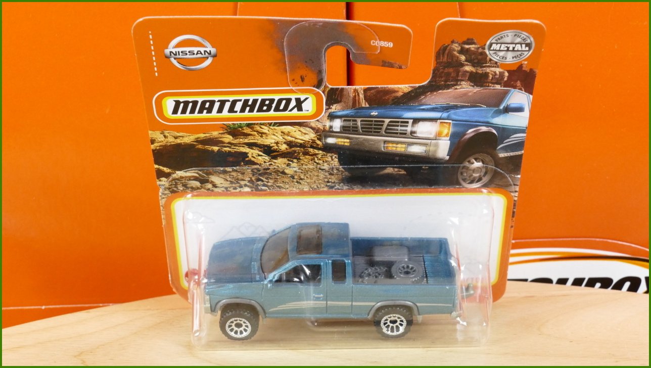 Matchbox Autíčko ´95 Nissan Hardbody (D21)
