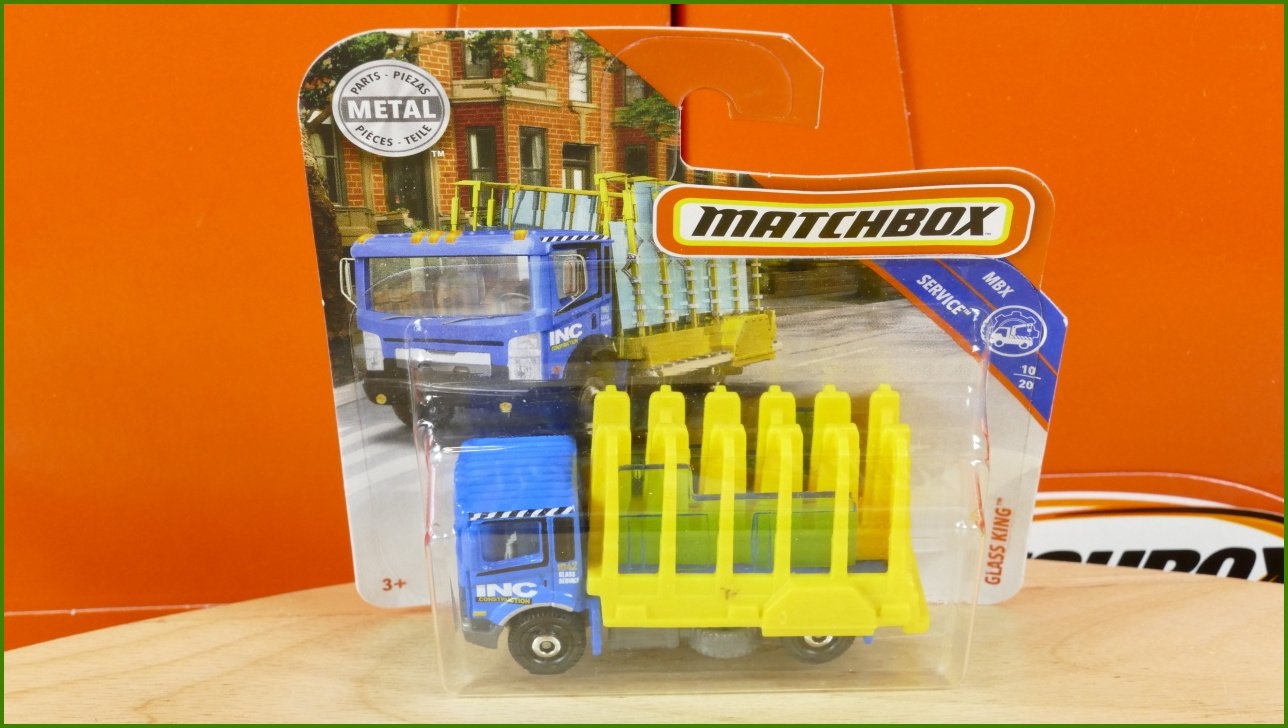 Matchbox Autíčko Glass King