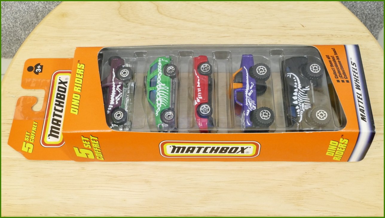 Matchbox 5 Pack Set - Dino Riders
