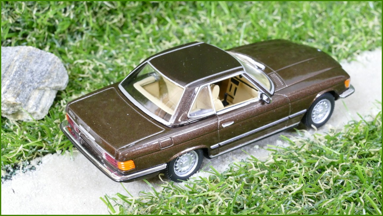 Angličák Model Autíčka Minichamps - Mercedes-Benz 350 SL