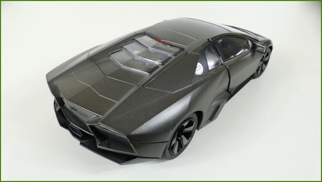 Model Auta Mondo Motors 1:18 - Lamborghini Reventón - Viz Popis