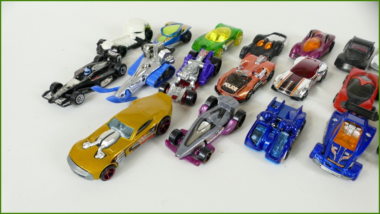 Sestava Autíček Hot Wheels 20 ks