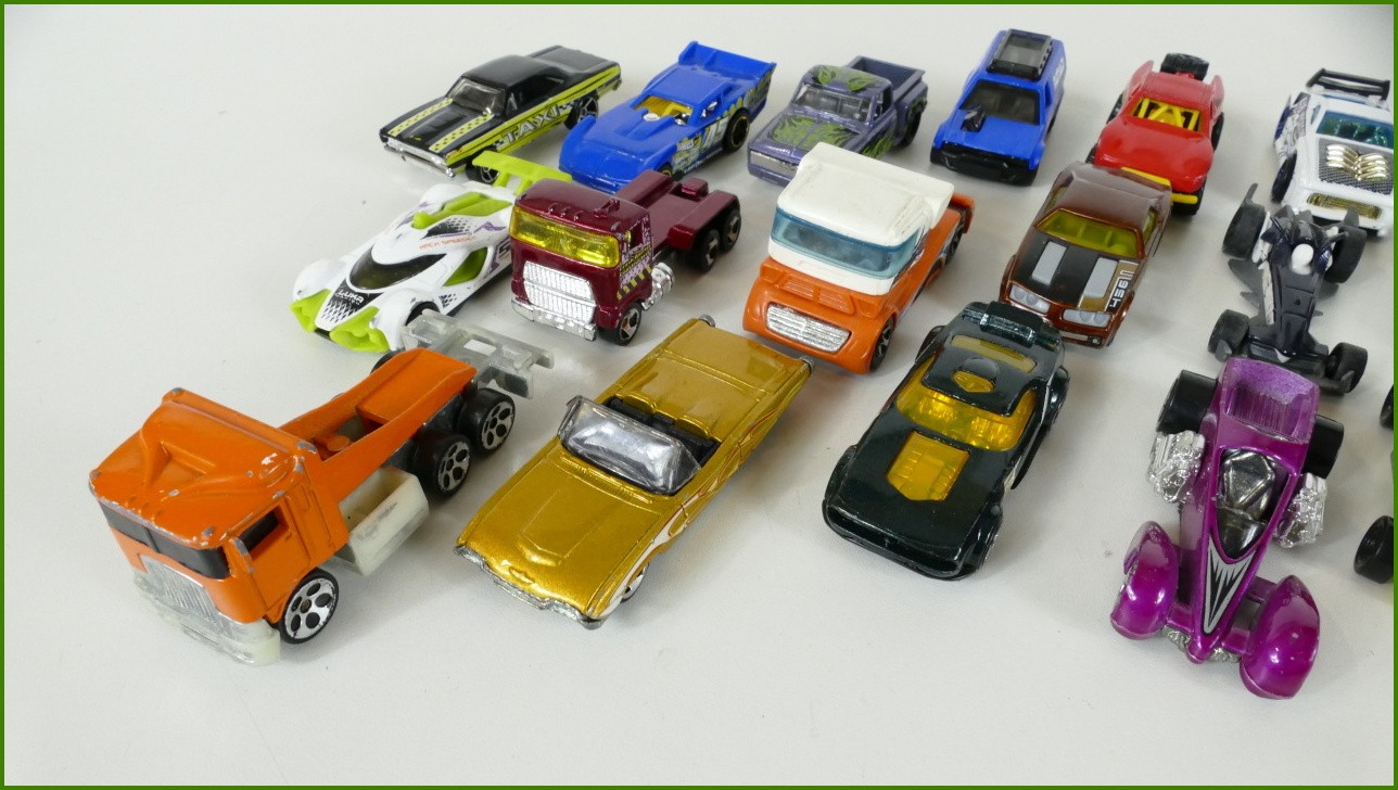 Sestava Autíček Hot Wheels 20 ks