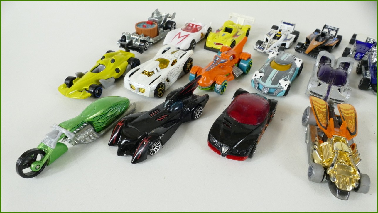 Sestava Autíček Hot Wheels 20 ks