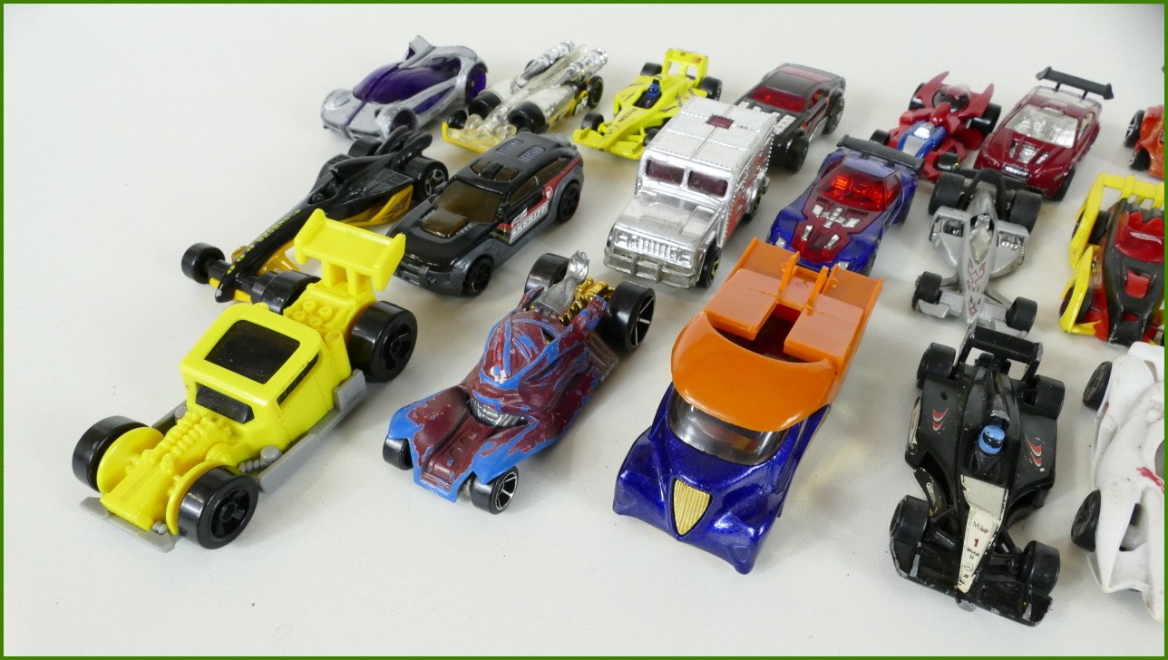 Sestava Autíček Hot Wheels 20 ks