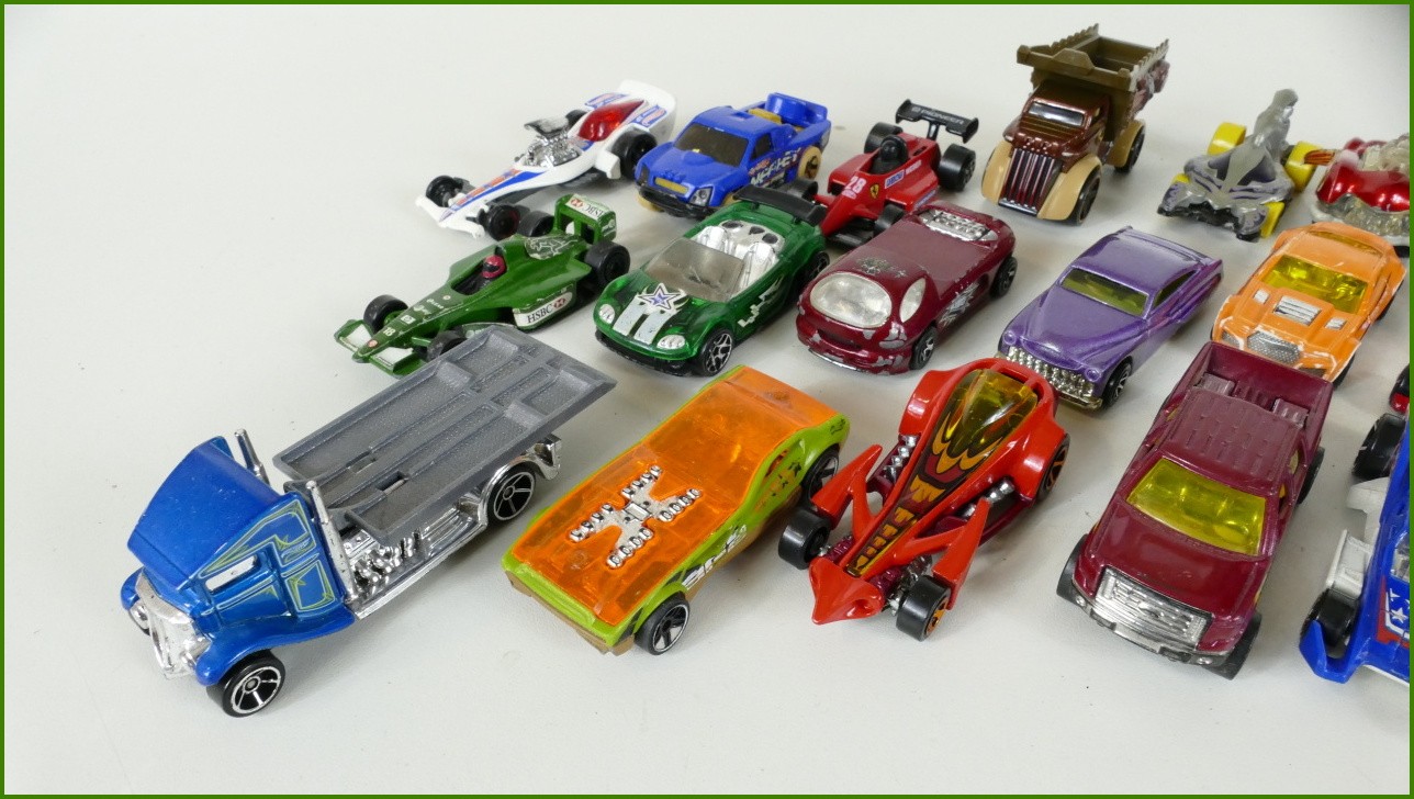 Sestava Autíček Hot Wheels 20 ks