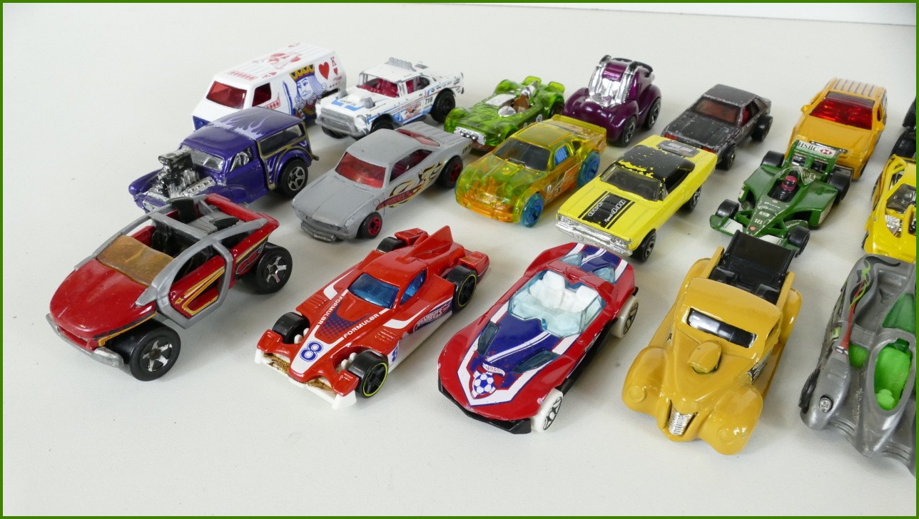 Sestava Autíček Hot Wheels 20 ks