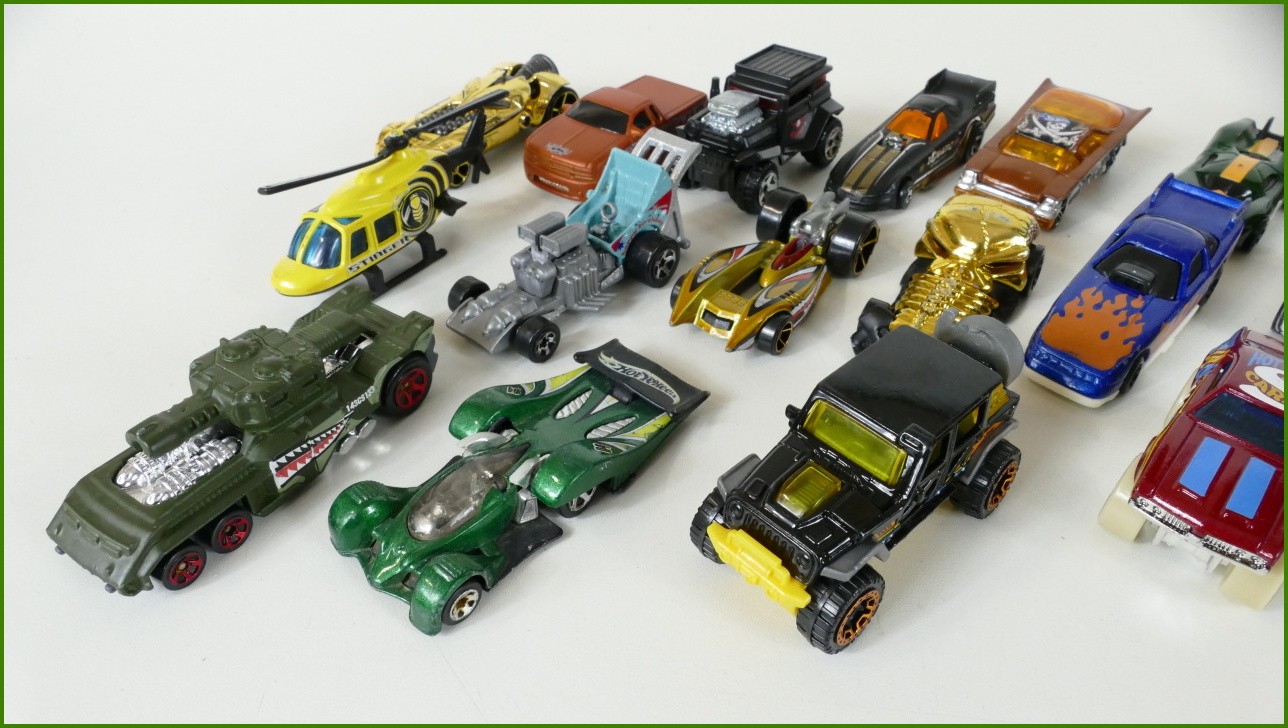 Sestava Autíček Hot Wheels 20 ks