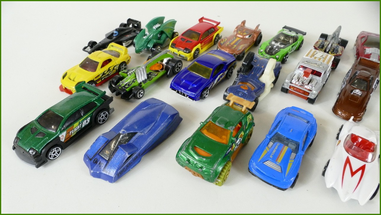 Sestava Autíček Hot Wheels 20 ks