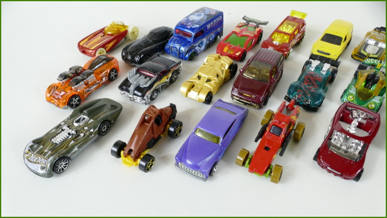 Sestava Autíček Hot Wheels 20 ks