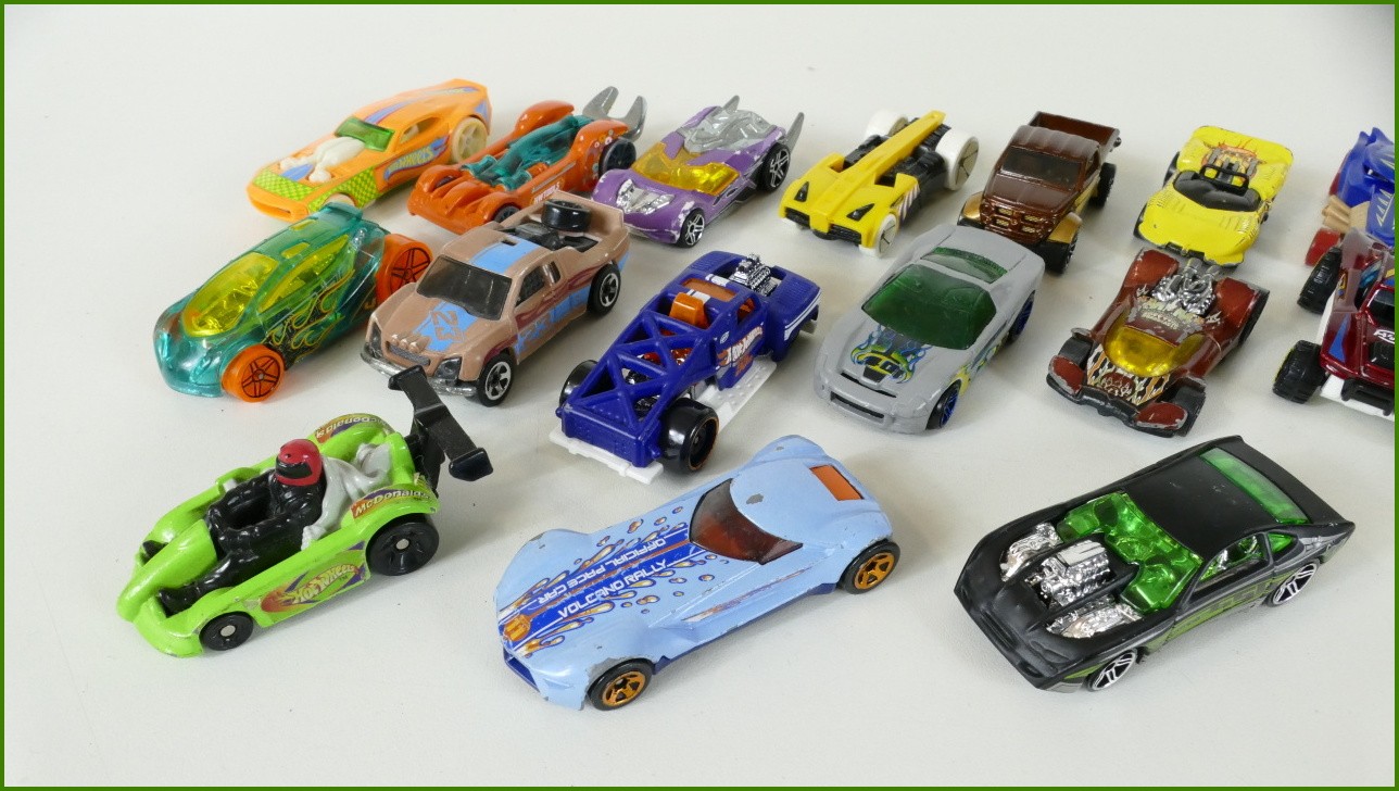 Sestava Autíček Hot Wheels 20 ks