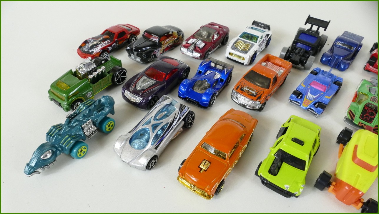 Sestava Autíček Hot Wheels 20 ks