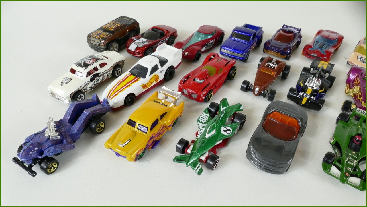 Sestava Autíček Hot Wheels 20 ks