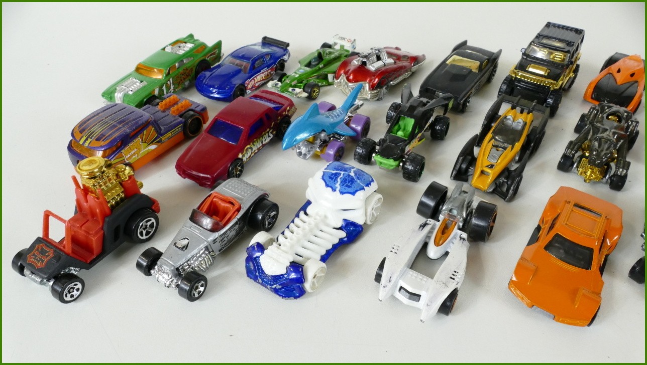 Sestava Autíček Hot Wheels 20 ks