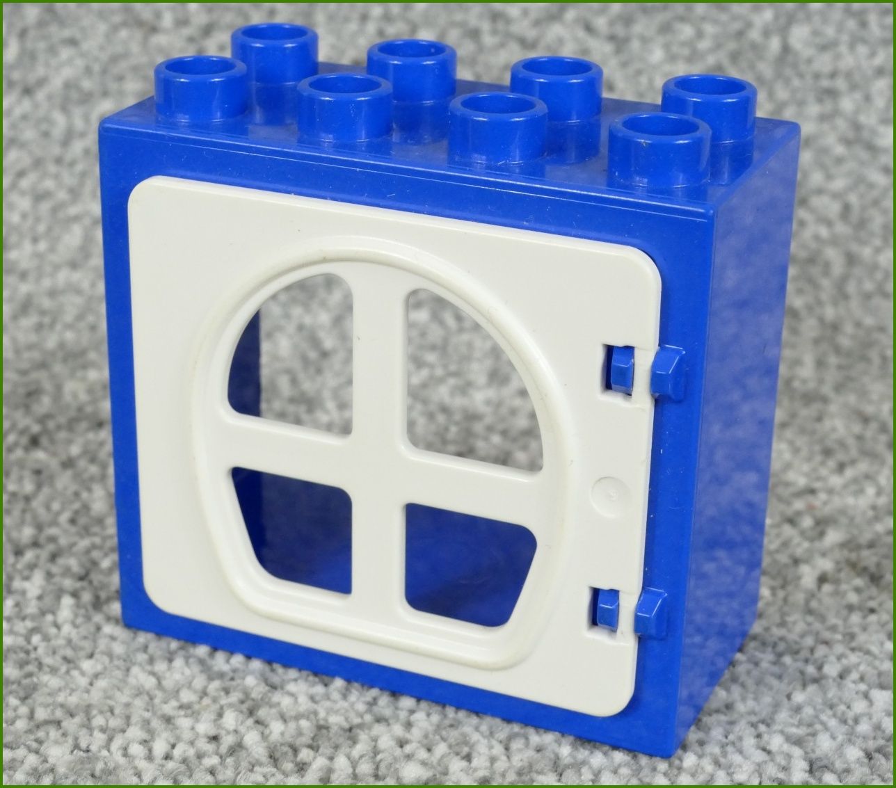 Lego® Duplo® Kostka s Oknem Modrá - Bílá Okenice - Zaoblená Okna