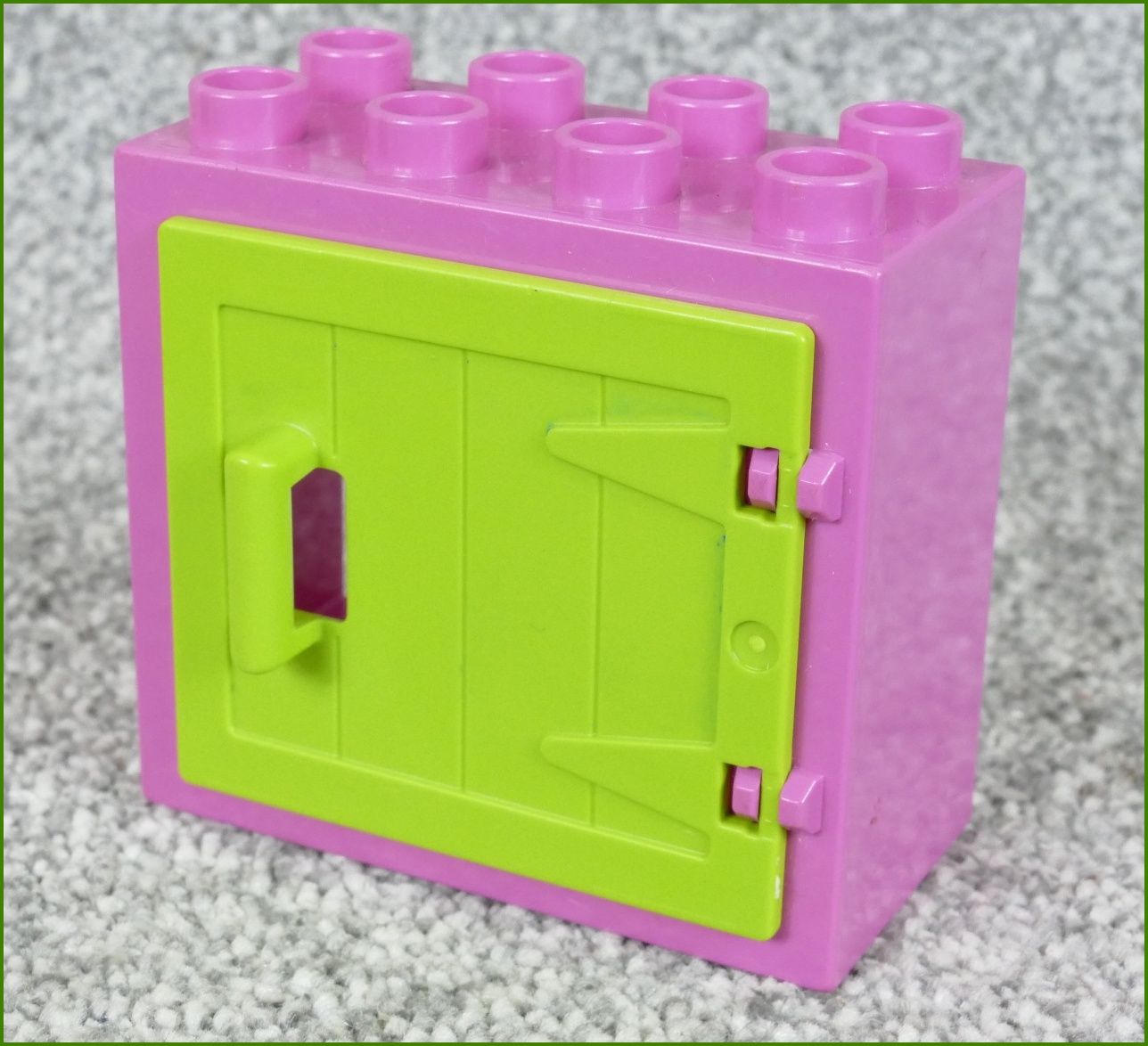 Lego® Duplo® Kostka s Dveřmi Růžová (Limetka Dvířka - Dřevo)