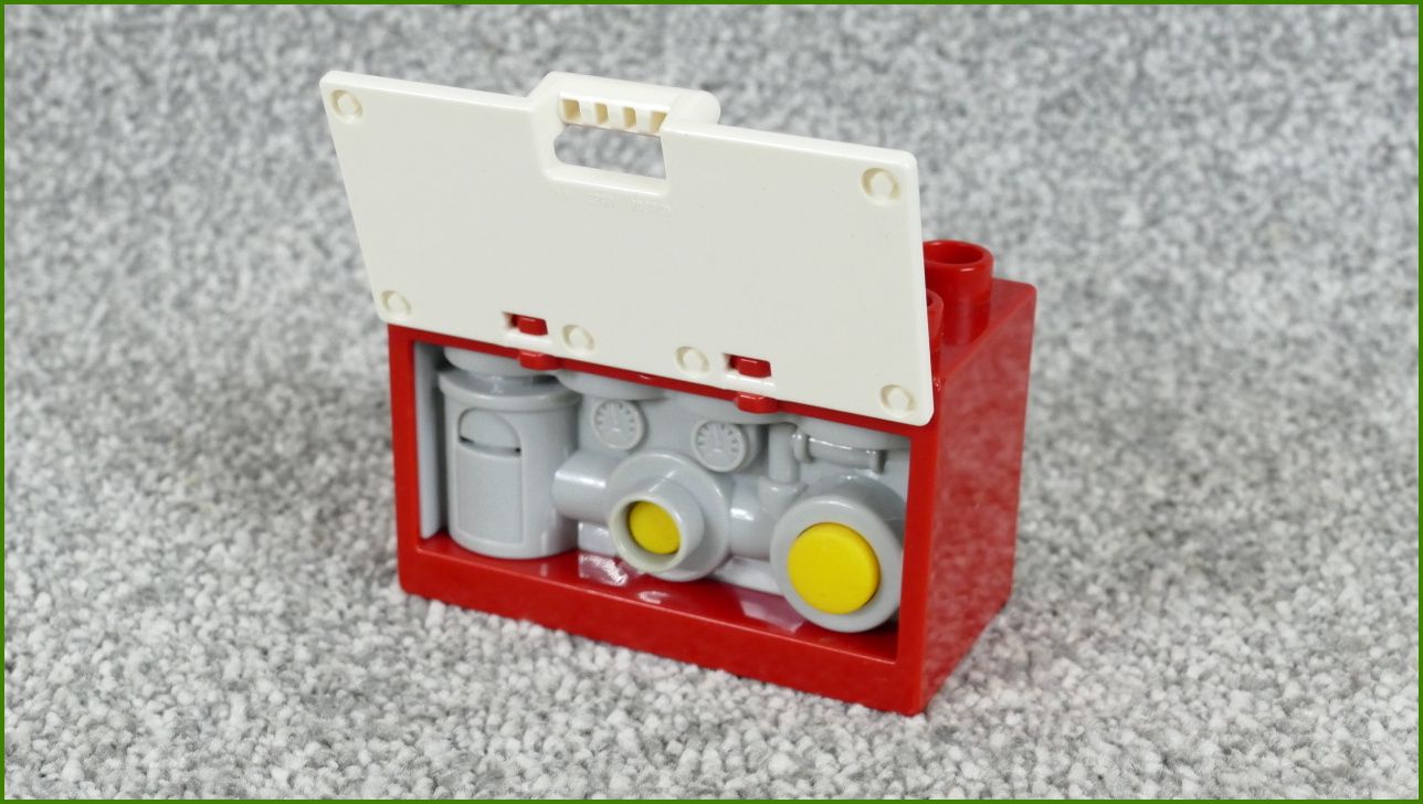 Lego® Duplo® Skříňka/Kontejner se Zvuky Motoru - Bílá Dvířka