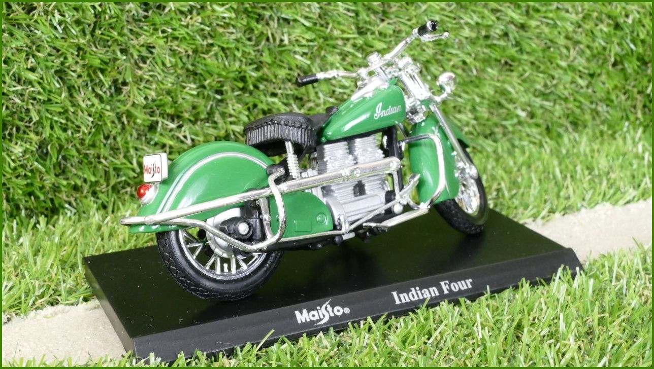 Model Replika Maisto Motorka 1:18 - Indian Four