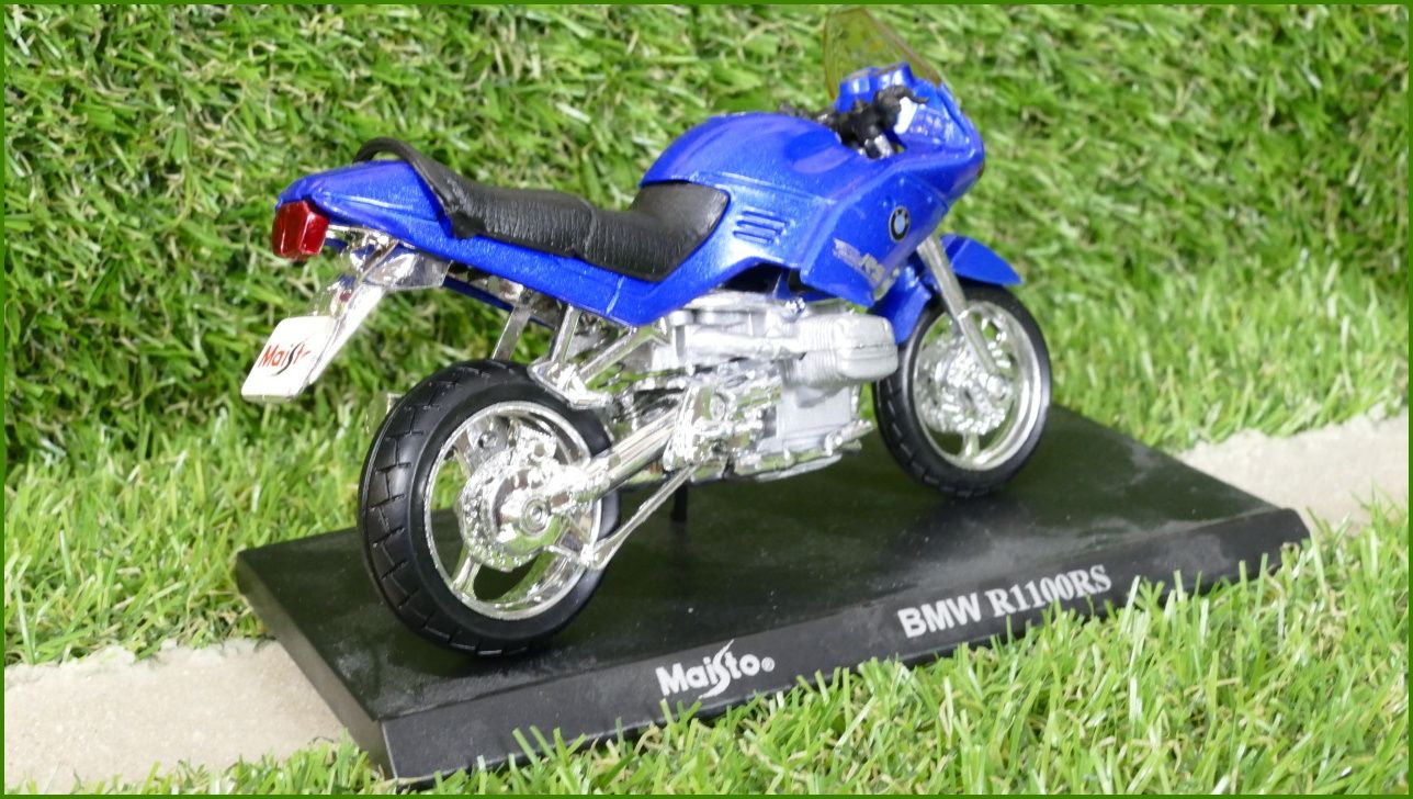 Model Replika Maisto Motorka 1:18 - BMW R1100RS