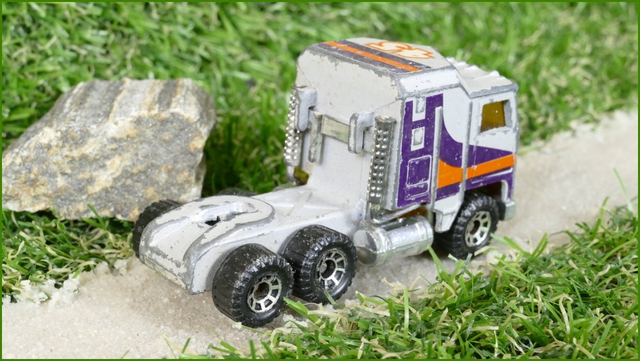 Autíčko Matchbox Kenworth