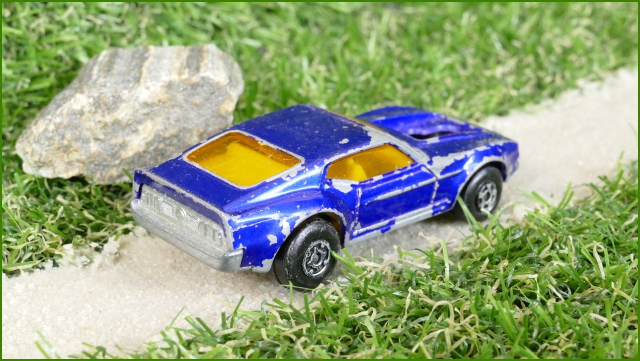 Autíčko Matchbox Rolamatics No.10 Mustang Piston Popper (Lesney)