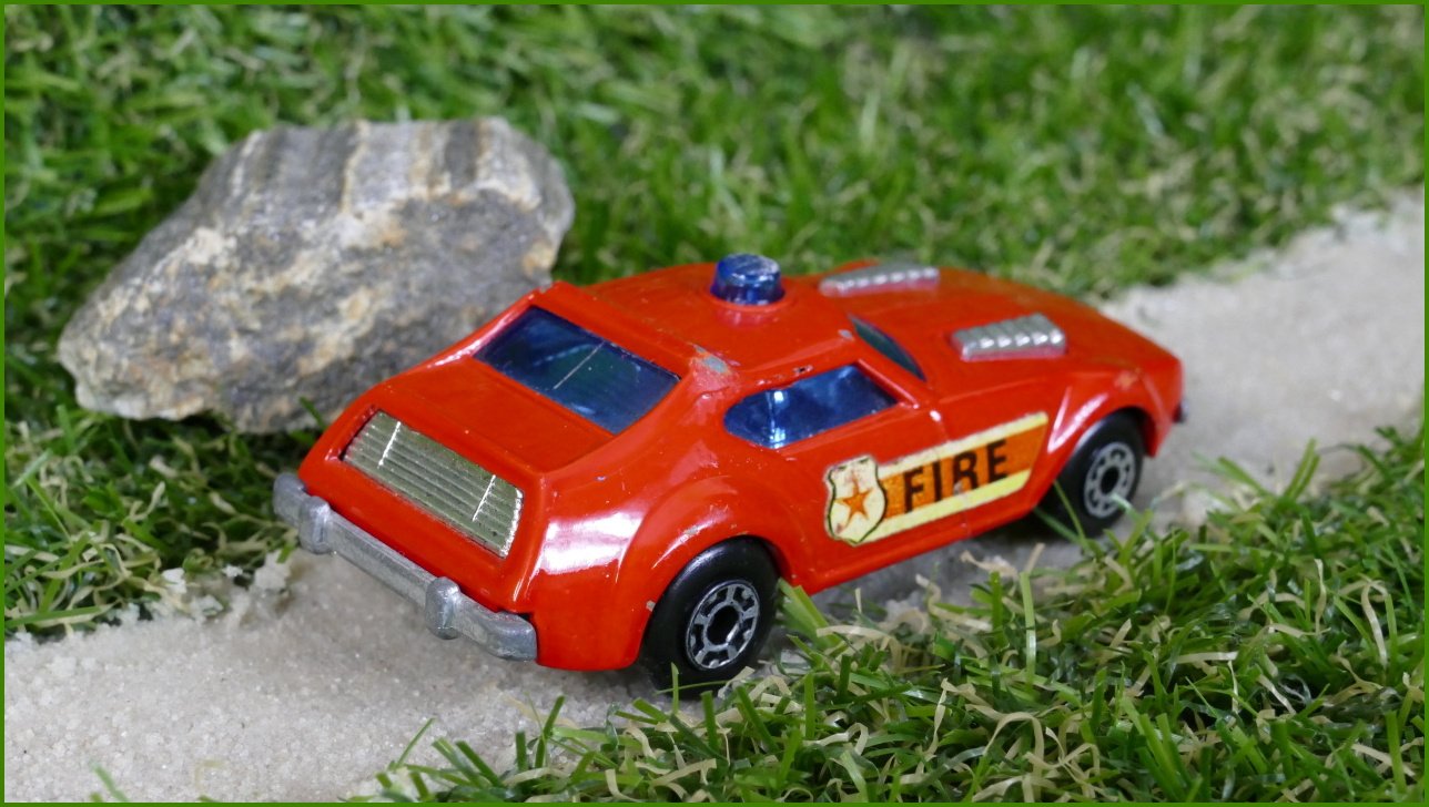 Autíčko Matchbox Superfast No.64 Fire Chief (Lesney)