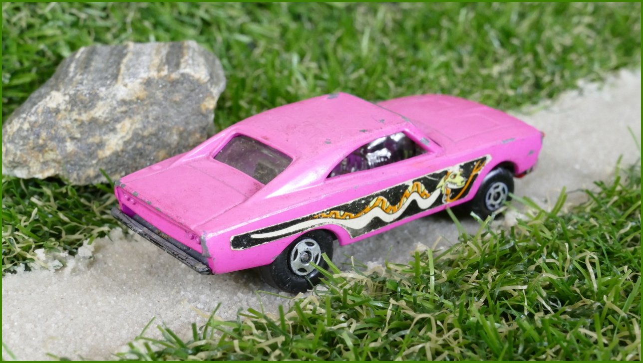 Autíčko Matchbox Superfast No.10 Dodge Dragster (Lesney)