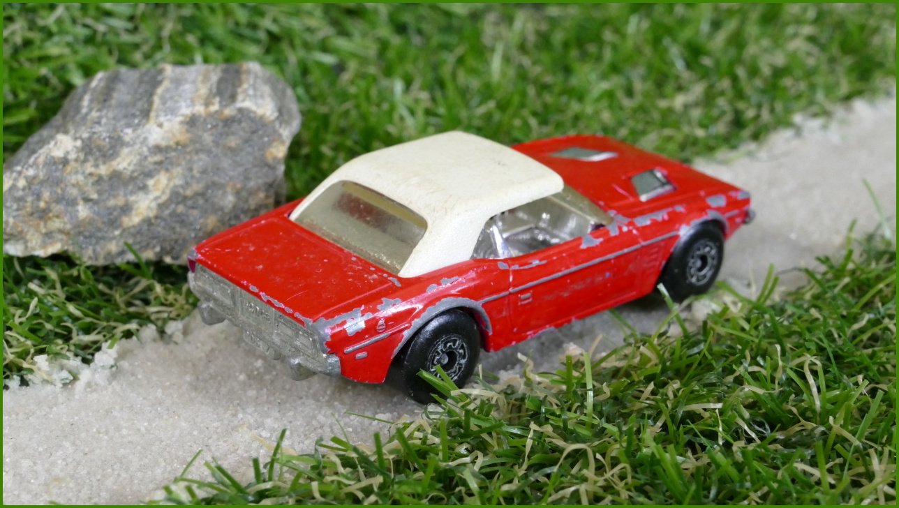 Autíčko Matchbox Superfast No.1 Dodge Challenger (Lesney)