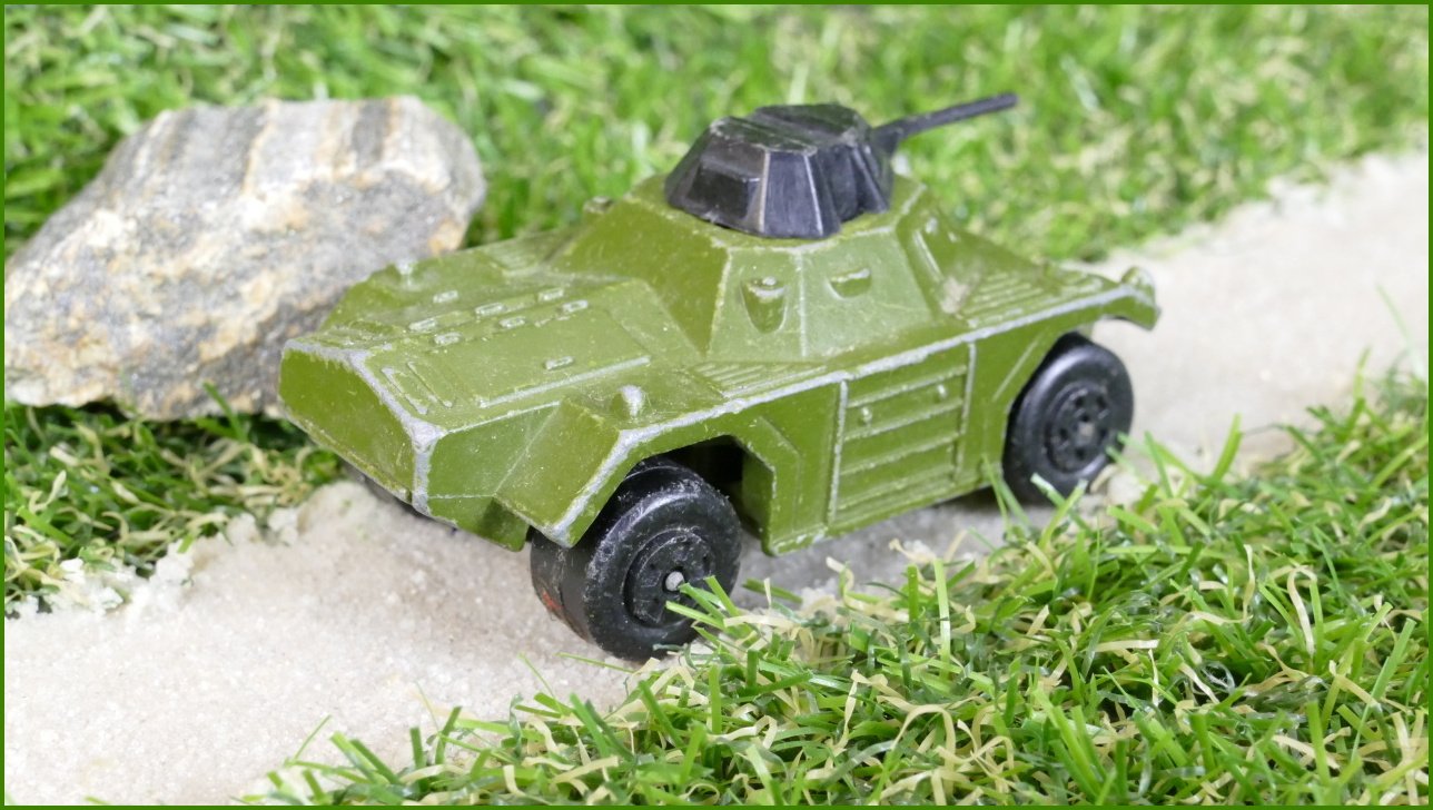 Autíčko Matchbox Rolamatics No.73 Weasel (Lesney)