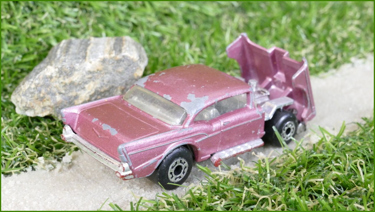 Autíčko Matchbox Superfast No.4 ´57 Chevy (Lesney)