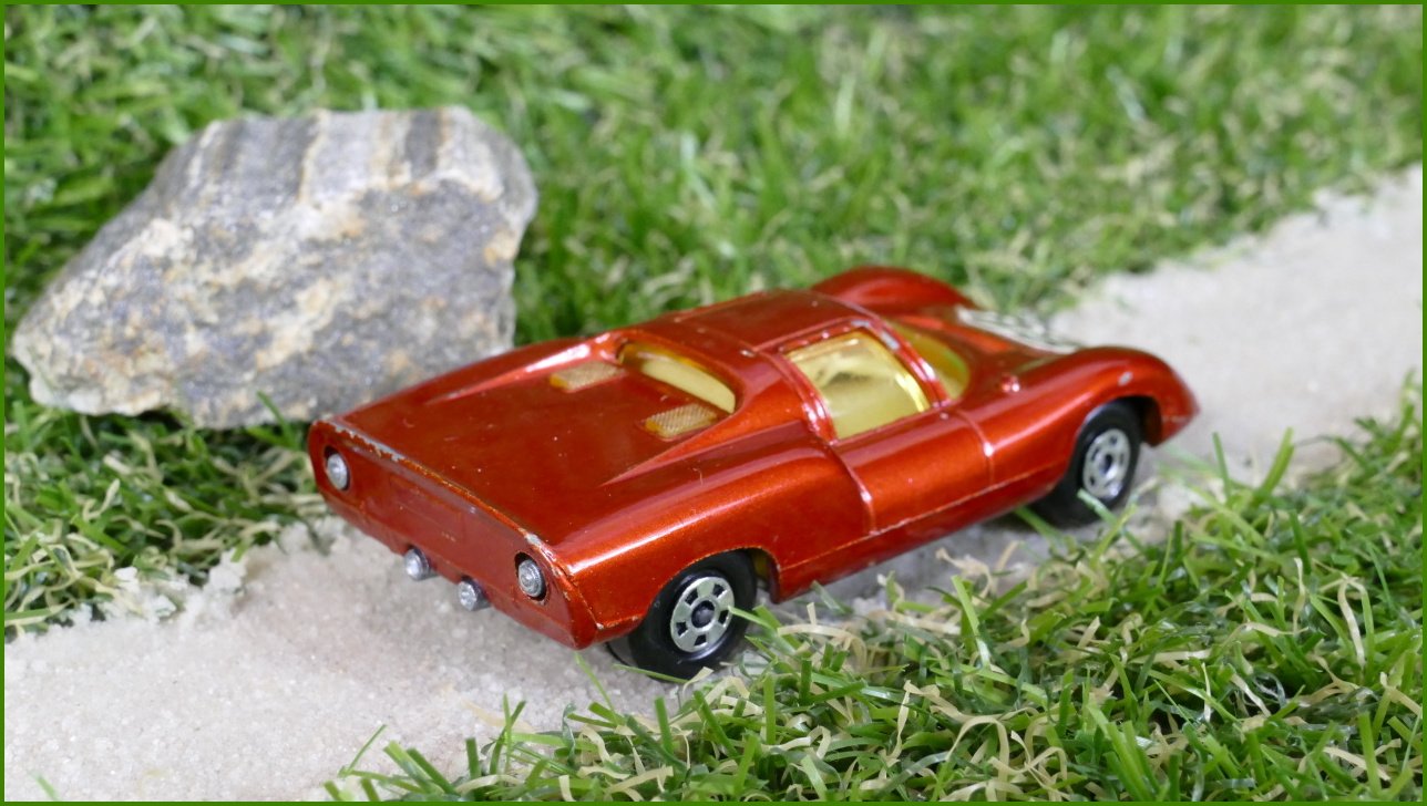 Autíčko Matchbox No.68 Porsche 910 (Lesney)