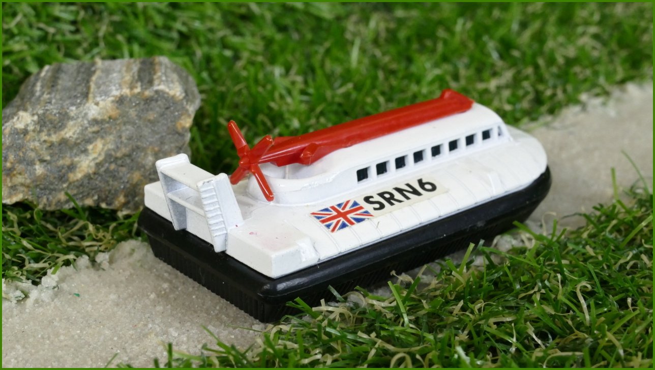 Model Autíčka Matchbox No.72 SRN8 Hovercraft (Lesney)