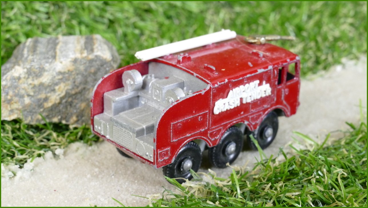 Model Autíčka Matchbox No.63 Foamite Crash Tender (Lesney)