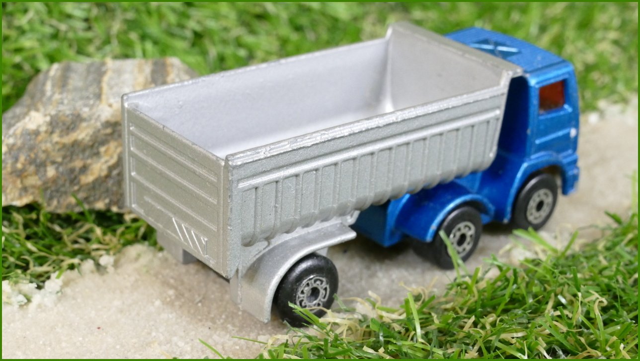 Model Autíčka Matchbox No.30 - Articulated Truck (Lesney)