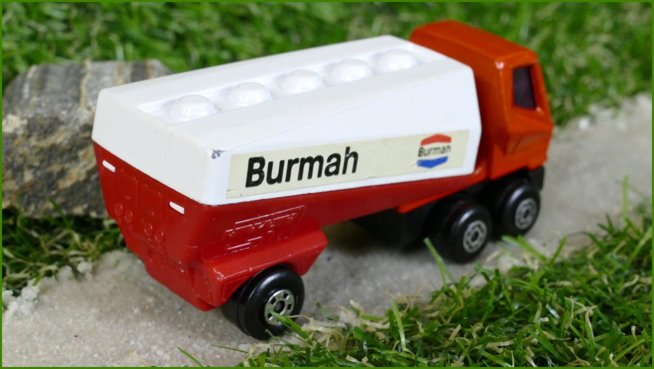 Model Autíčka Matchbox Superfast No.63 Freeway Gas Tanker (Lesney) 
