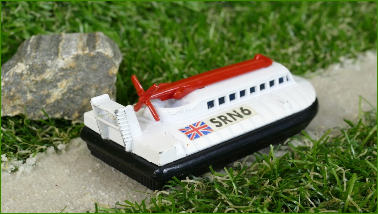 Model Autíčka Matchbox No.72 SRN8 Hovercraft (Lesney)